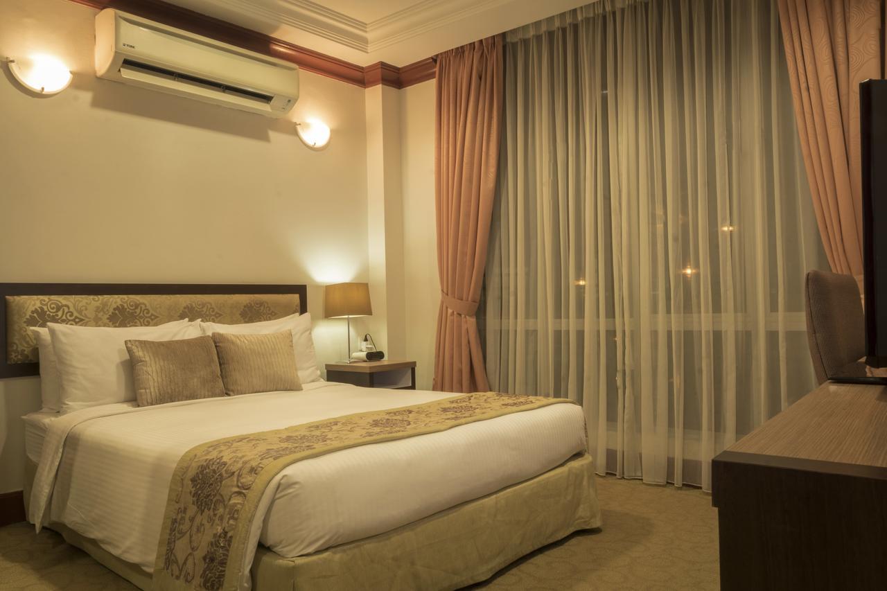 The Regency Scholar'S Inn Kuala Lumpur Bagian luar foto